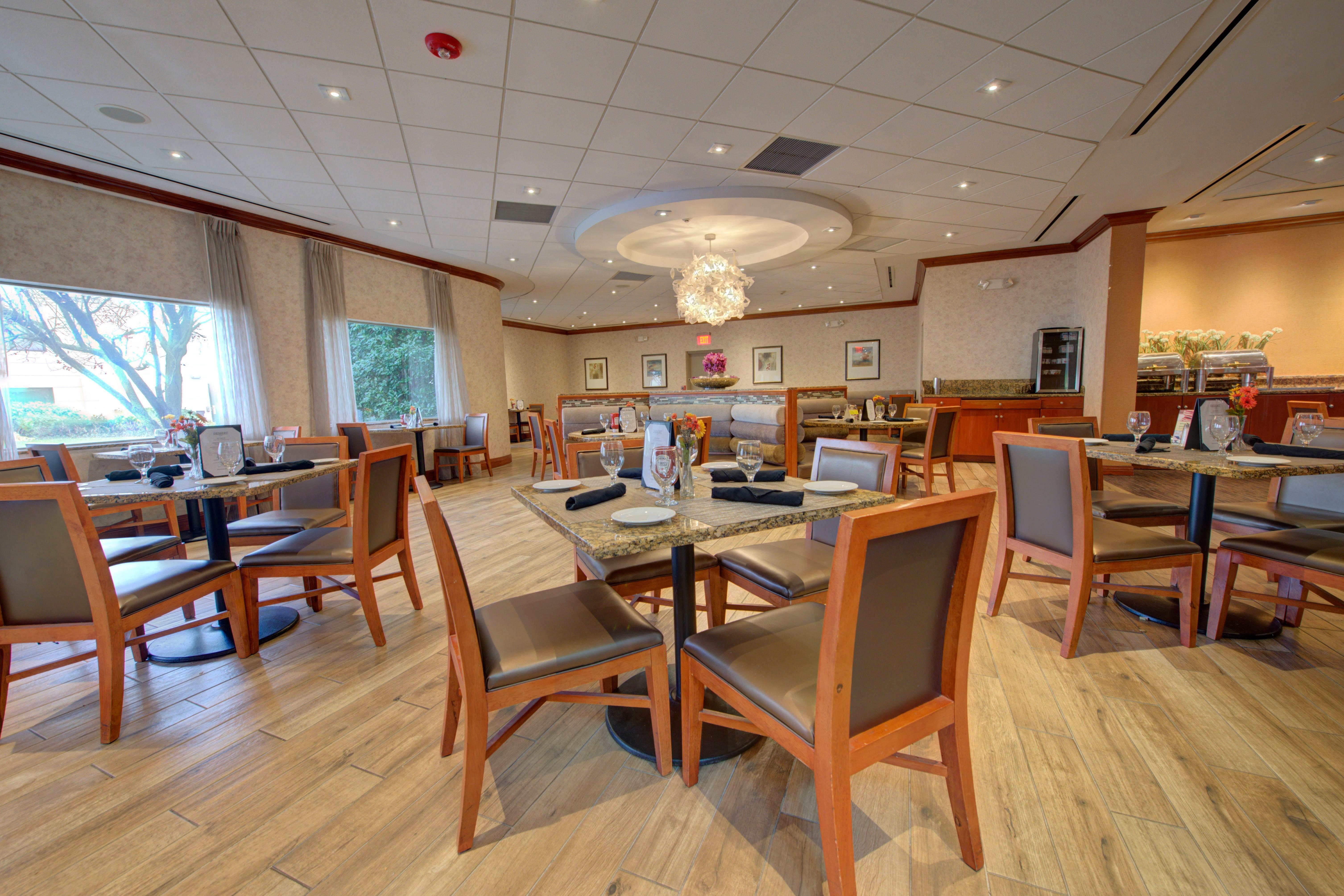 Holiday Inn Plainview-Long Island By Ihg Exterior photo