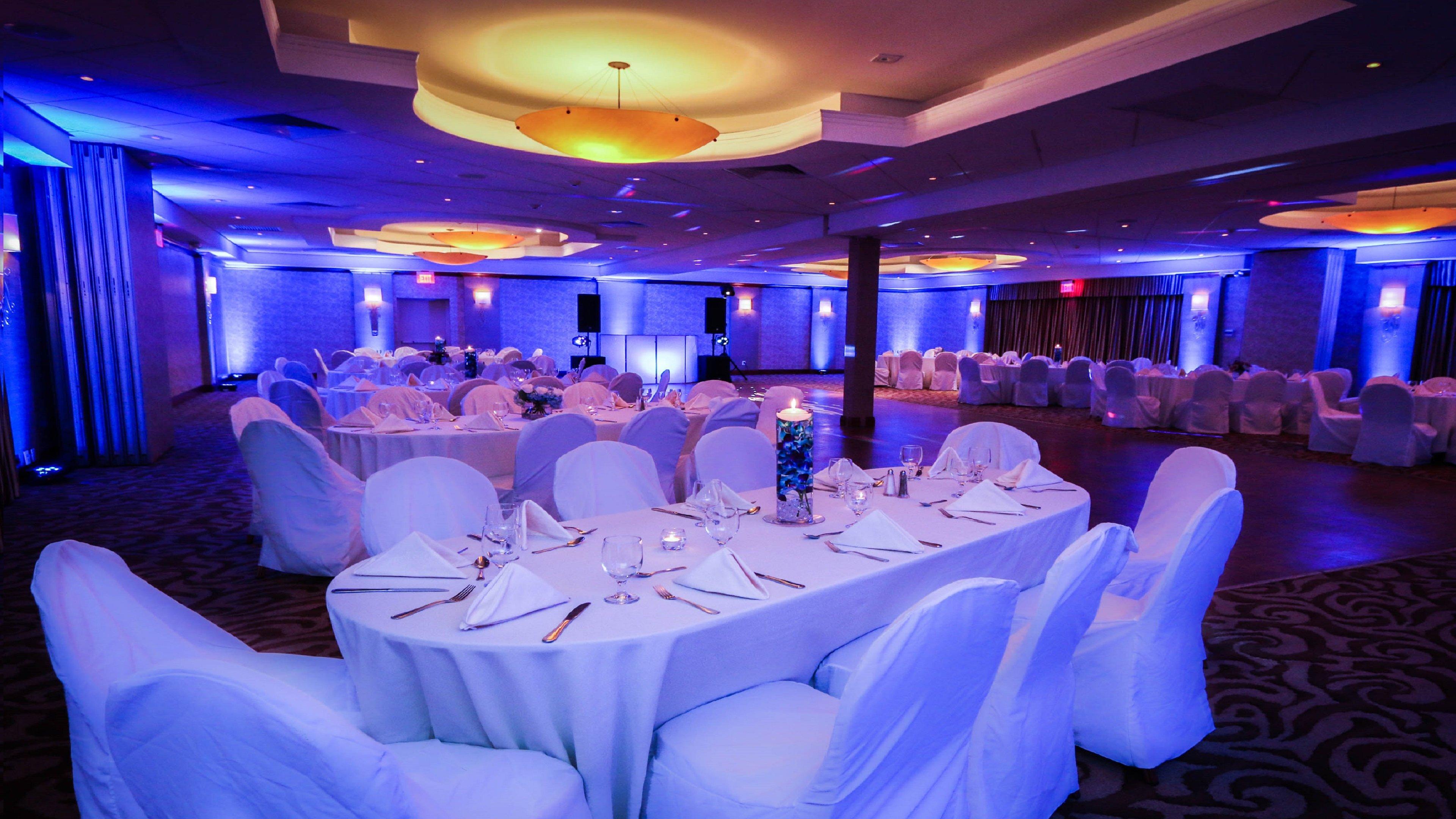 Holiday Inn Plainview-Long Island By Ihg Exterior photo